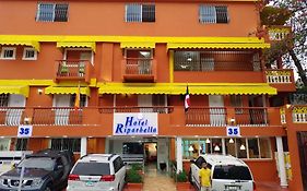 Hotel Riparbella